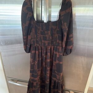 Moon River elegant Brown Patterned Dress size medium